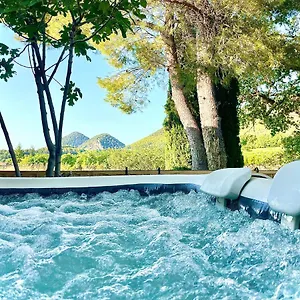 Entre Vignes Et Horizon Avec Jacuzzi Privatif Et Piscine Commune Chauffee Appartement