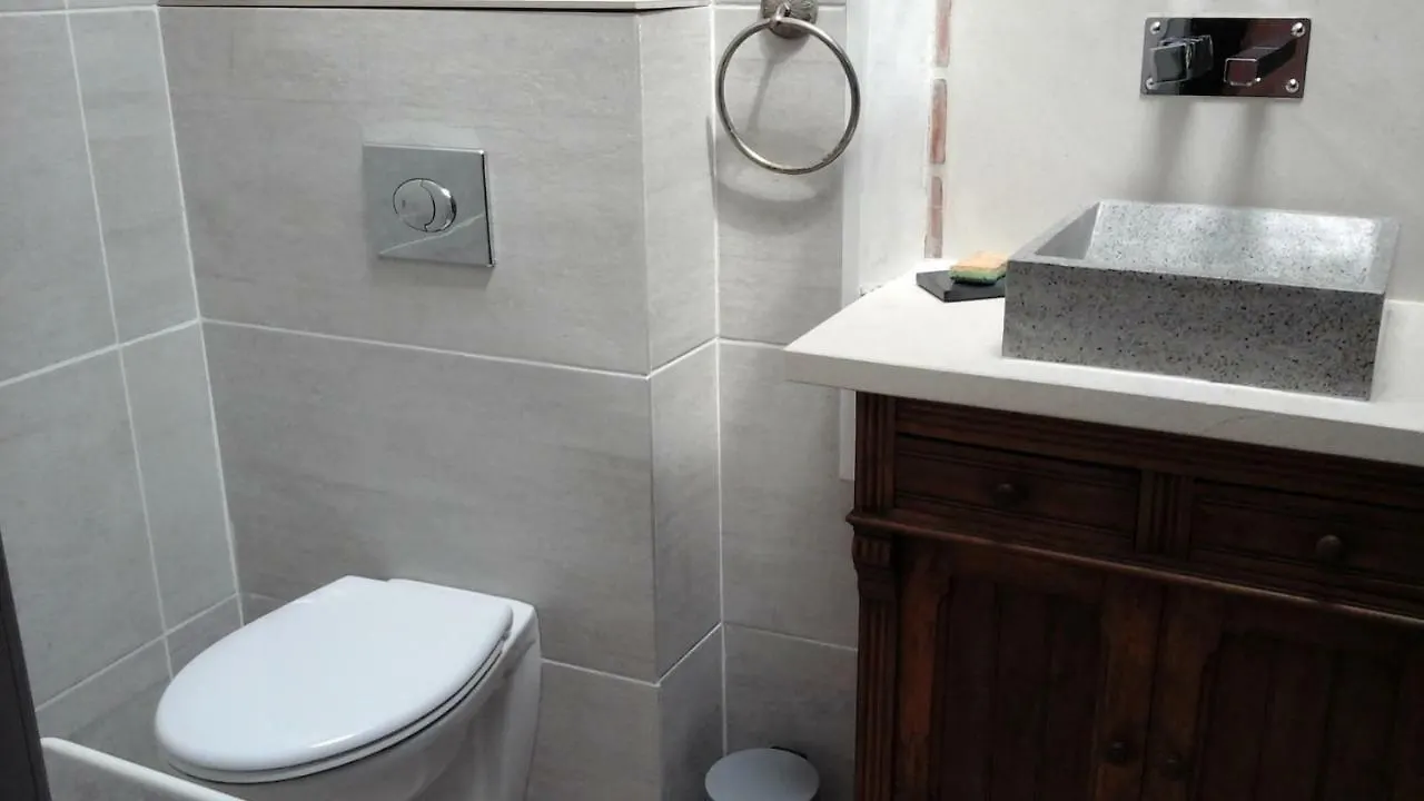 Hotel La Vigne Sablet 0*,